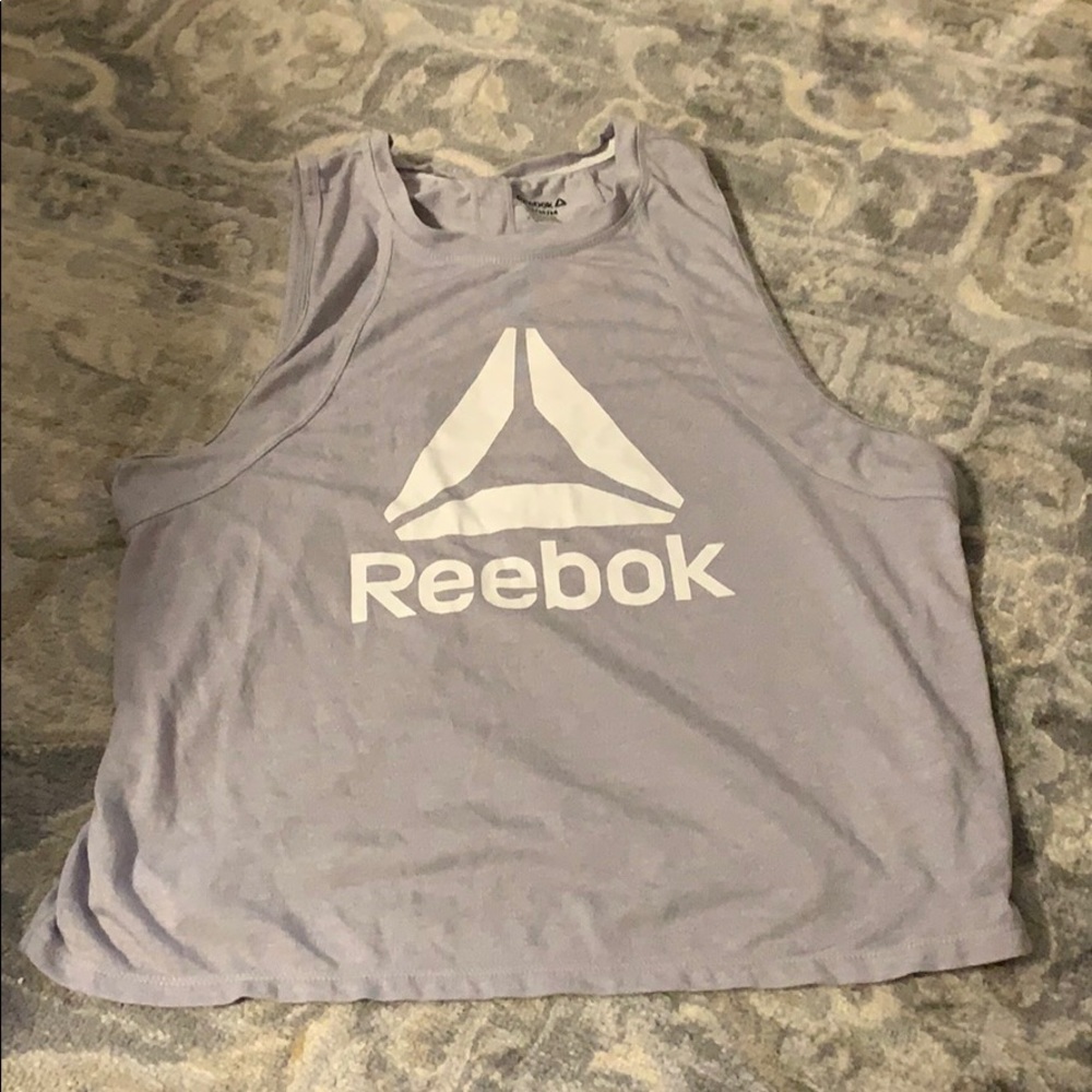 EUC - medium Reebok workout or lounge muscle tee